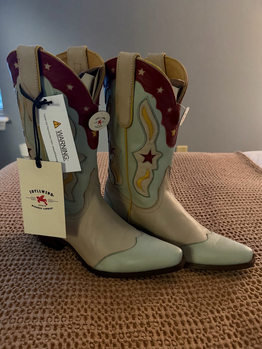 Idyllwind by Miranda Lambert boots NWT